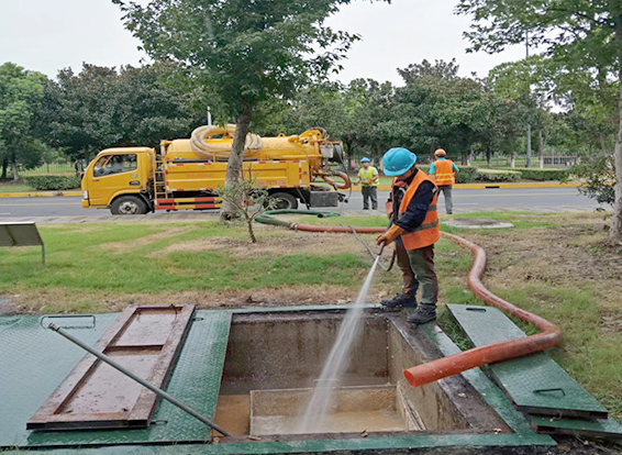 巴宜化油池清理